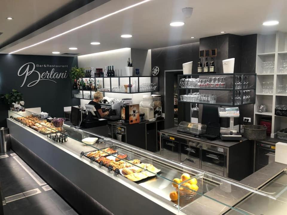 B&B Bertani Μόντενα Εξωτερικό φωτογραφία